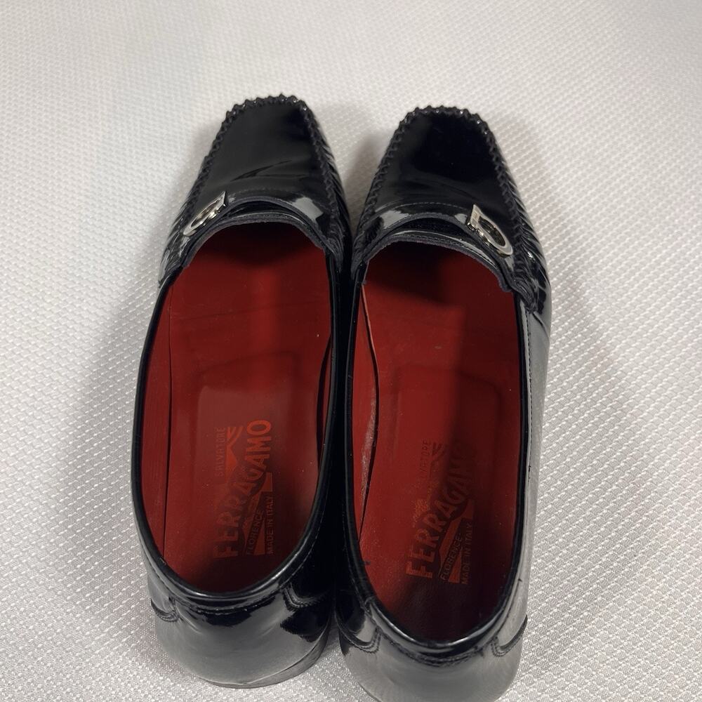Salvatore Ferragamo Loafers Gancini Square Toe Low Heel Enamel 7.5 SN 4297 - Picture 5 of 10